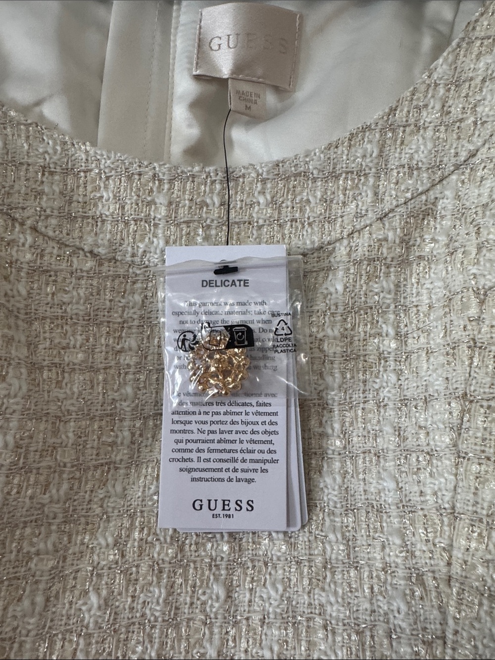 Dress Subcategory Identification - Picture 3 of 6
